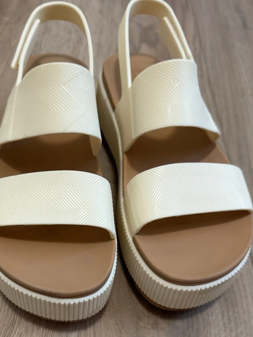 The Reef Water Vista Higher Women's Platform Sandals in Cloud Sz. 9 - Picture 6 of 14